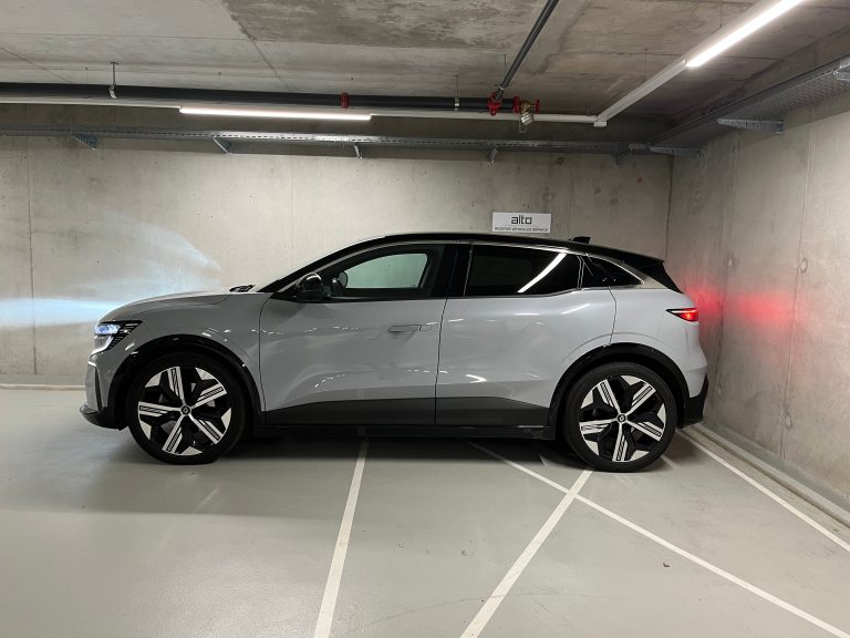 RENAULT Mégane E-TECH EV60 Iconic