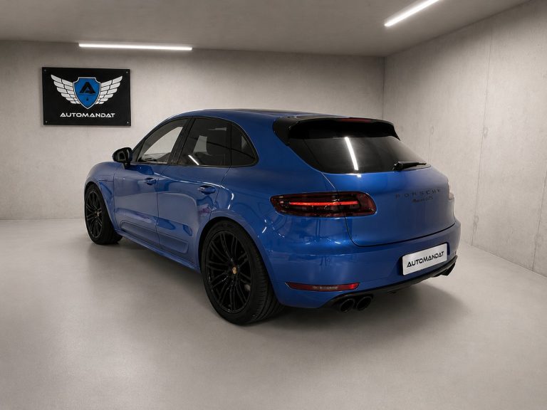 PORSCHE Macan GTS PDK