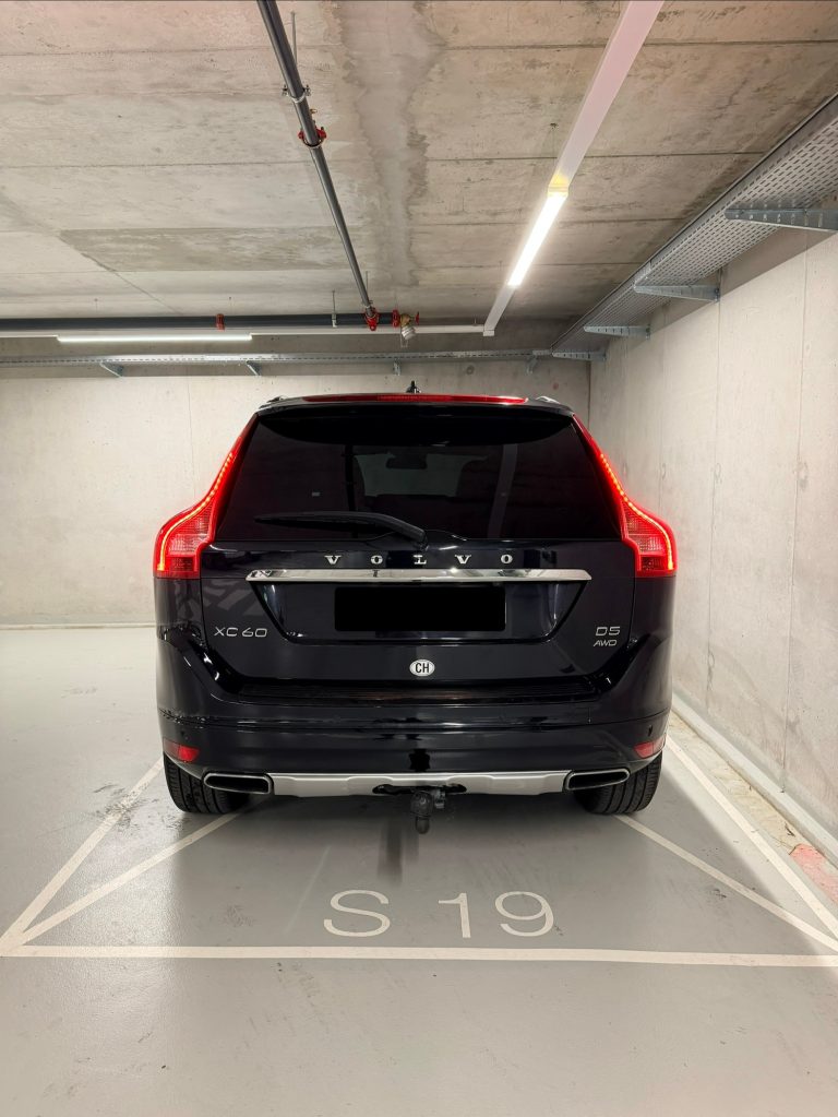 VOLVO XC60 D5 AWD Summum Geartronic