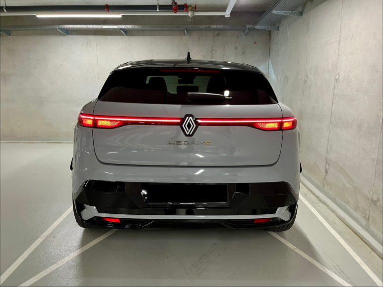RENAULT Mégane E-TECH EV60 Iconic