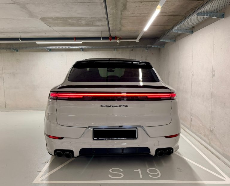PORSCHE Cayenne Coupé GTS Tiptronic